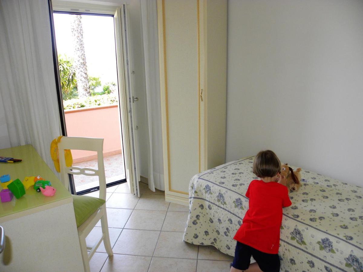 Comfortable Apartment In Maratea With Sea View 95 M² + Parking Extérieur photo